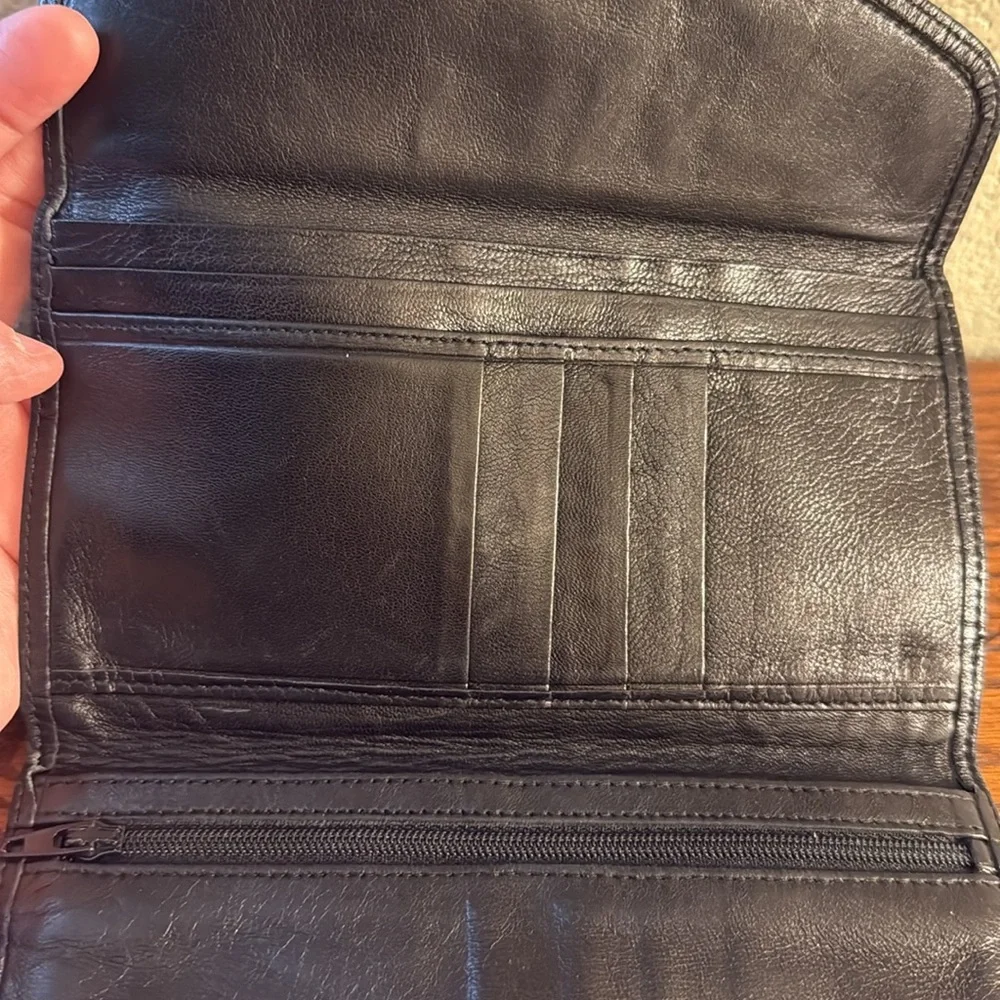 Christian Dior Authentic leather wallet soft